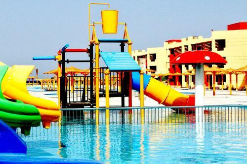 Hotel Royal Tulip Beach Resort