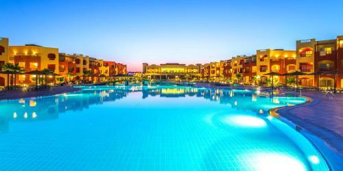 Hotel Royal Tulip Beach Resort