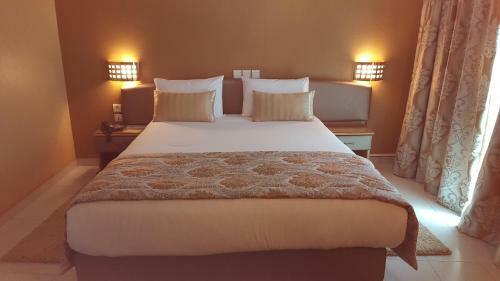 Rania Belmadina Hotel