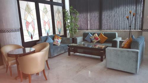 Rania Belmadina Hotel