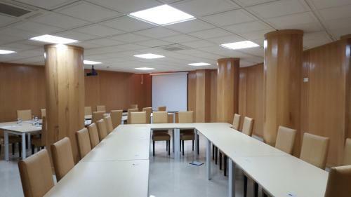 Rania Belmadina Hotel