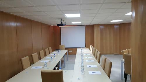 Rania Belmadina Hotel