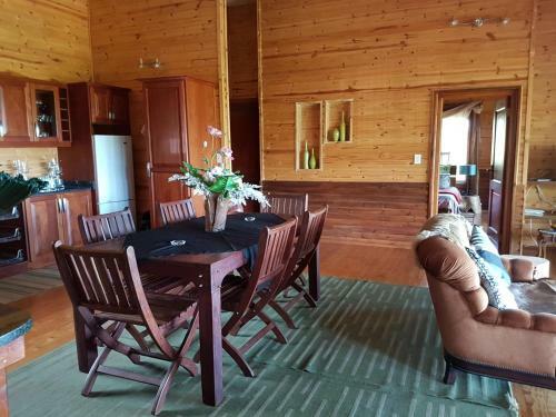 Hib Escape Villa
