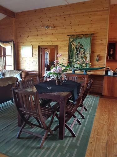 Hib Escape Villa