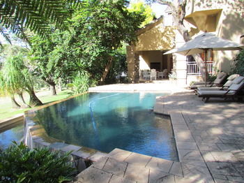 Hotel Matumi Golf Lodge
