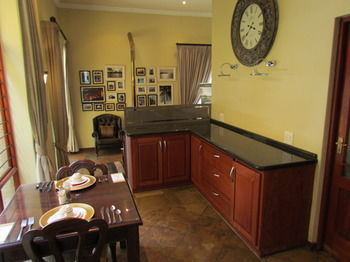 Hotel Matumi Golf Lodge