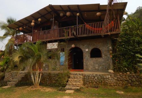 Posada Tur�stica Rocas De Cabo Marzo