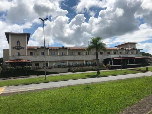 Jaguary Hot�is