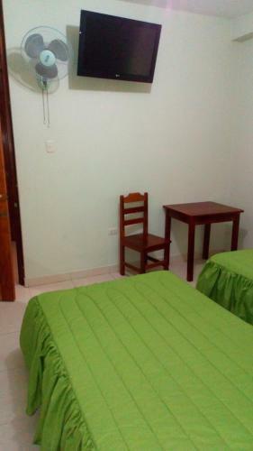Hostal Alojamiento "selva Del Sol"