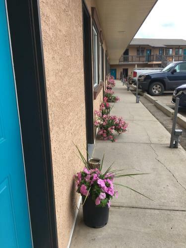 Motel Dockside Inn