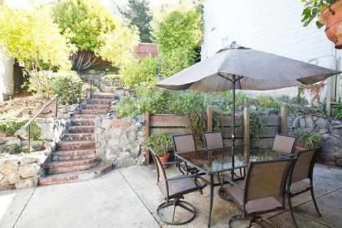 Bay View Montclair Cottage