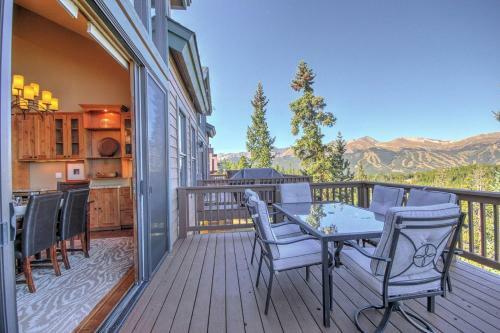 Big View Lodge Home