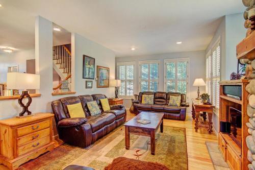 Bear Pine Chalet