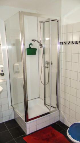 Hostal Alex 30 Hostel