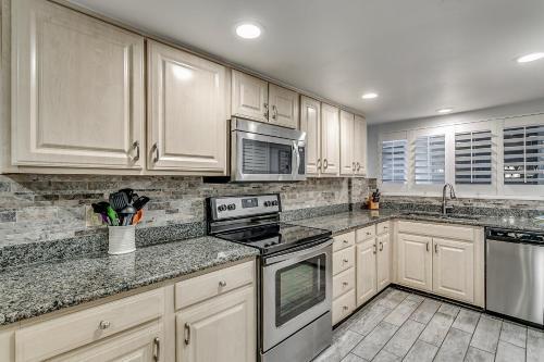 Carolina Dunes - 201 Apartment