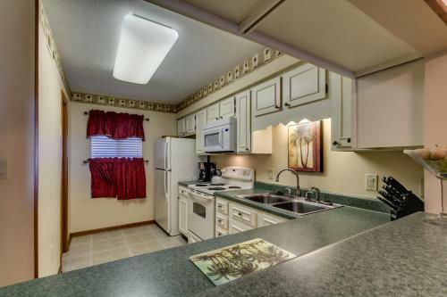 Anchorage II A08 Apartment