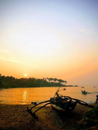 Tuk Tuk Bay Surf Beach