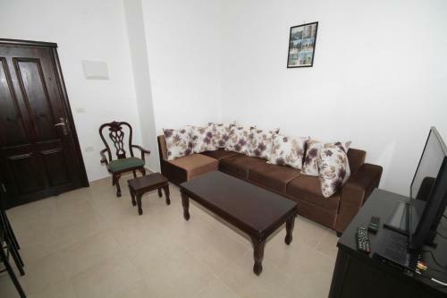 Ek Luxury Apartments