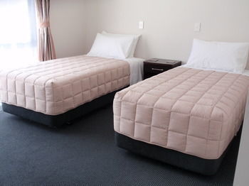 319 Addington Motel