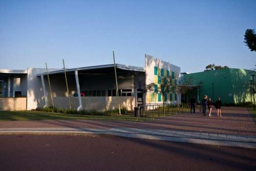 Villa Garden City Short Stays