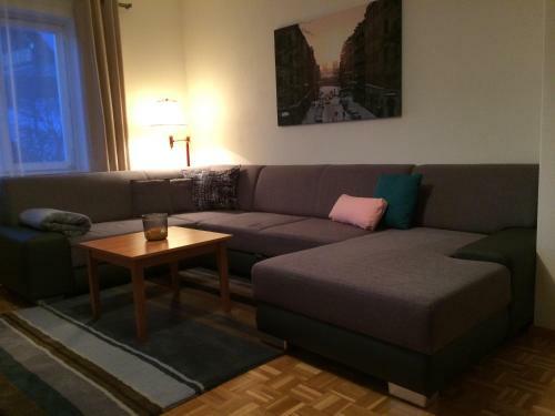 Apartamento Ferienwohnung Am Strau�enb�hel