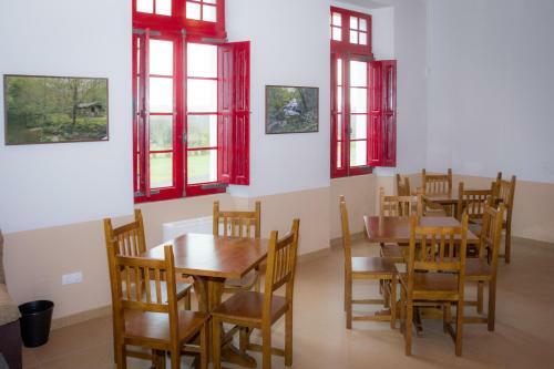 Albergue O Abeiro De Ma��n