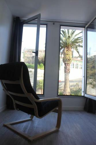 Hostal Casa Da Ponte Casa Familiar No Centro De Uma Vila Encantadora