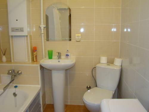 Apartment Like Home At Frunze