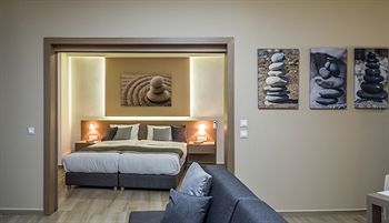 Renieris Hotel