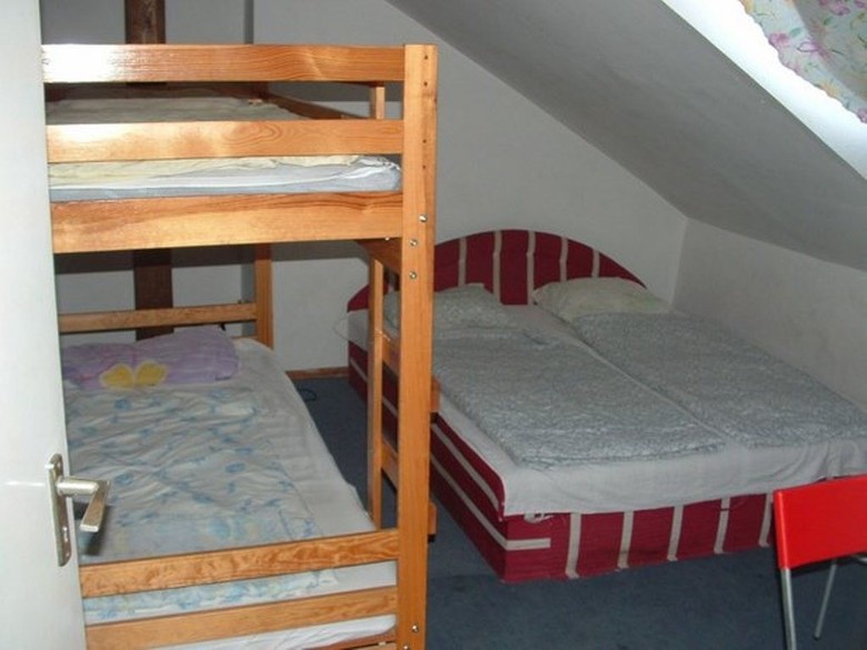 Hostal Ace Hostel