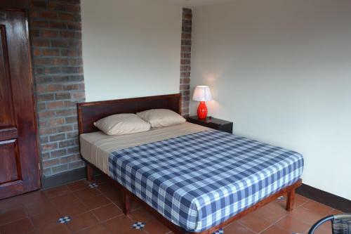 Albergue Hotel Columbus