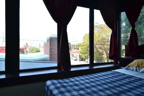 Albergue Hotel Columbus