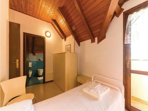 Holiday Home Albarella Ro 11