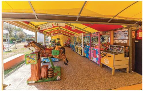 Holiday Home Albarella Ro 11
