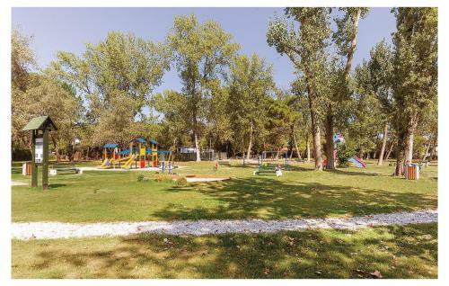 Holiday Home Albarella Ro 11