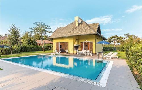Holiday Home Albarella Ro 01