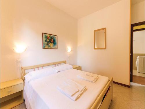 Holiday Home Albarella Ro 10