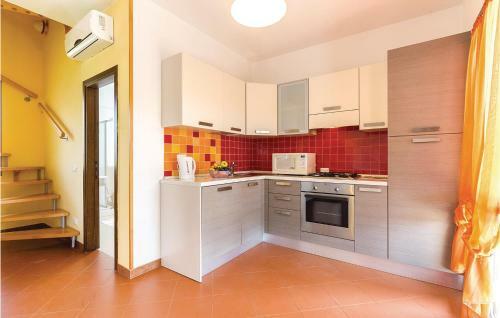 Holiday Home Albarella Ro 10