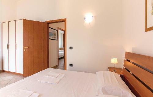 Holiday Home Albarella Ro 6
