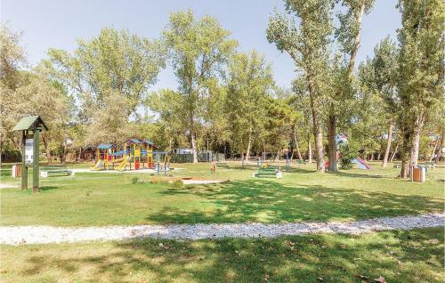 Holiday Home Albarella Ro 04