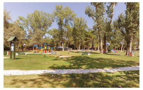 Holiday Home Albarella Ro 09