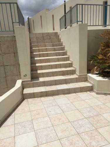 Elizabeth East 98 Port Owen