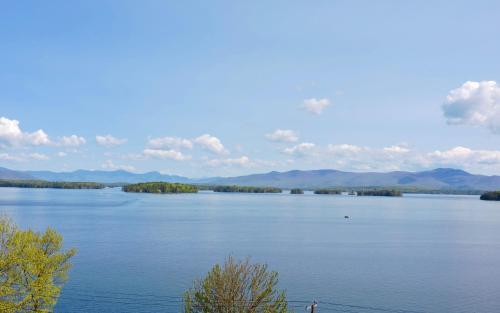 Belknap Point Motel