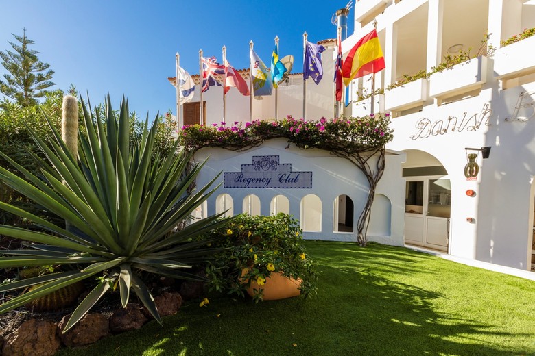 Aparthotel Regency Torviscas, Apartaments & Suites