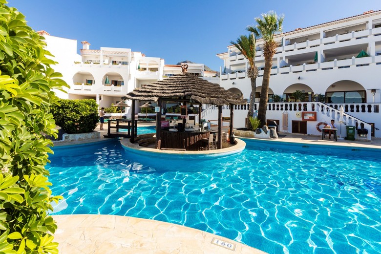 Aparthotel Regency Torviscas, Apartaments & Suites