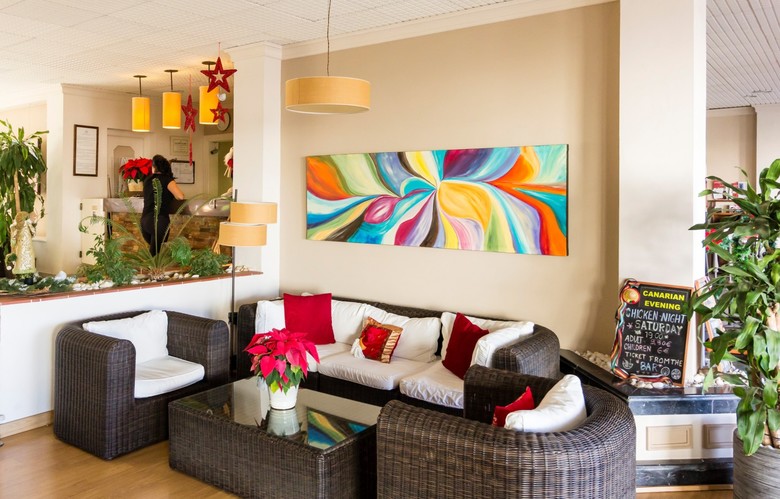 Aparthotel Regency Torviscas, Apartaments & Suites