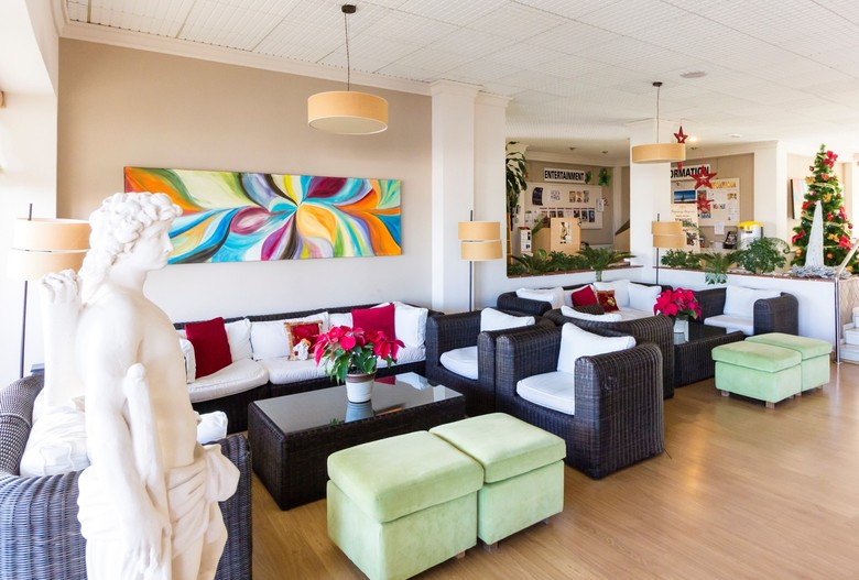 Aparthotel Regency Torviscas, Apartaments & Suites
