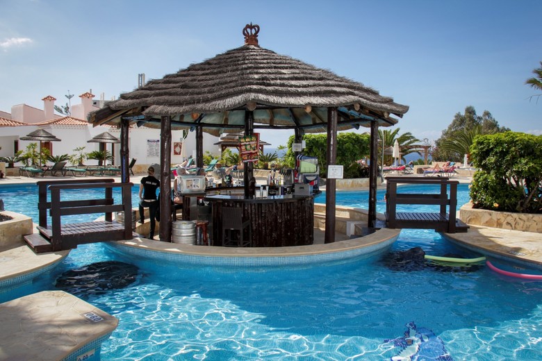 Aparthotel Regency Torviscas, Apartaments & Suites