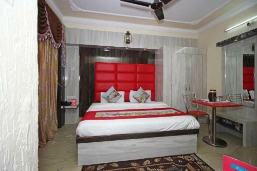 Hotel Ganpati Plaza