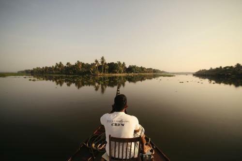 Spice Coast Cruises - Houseboat